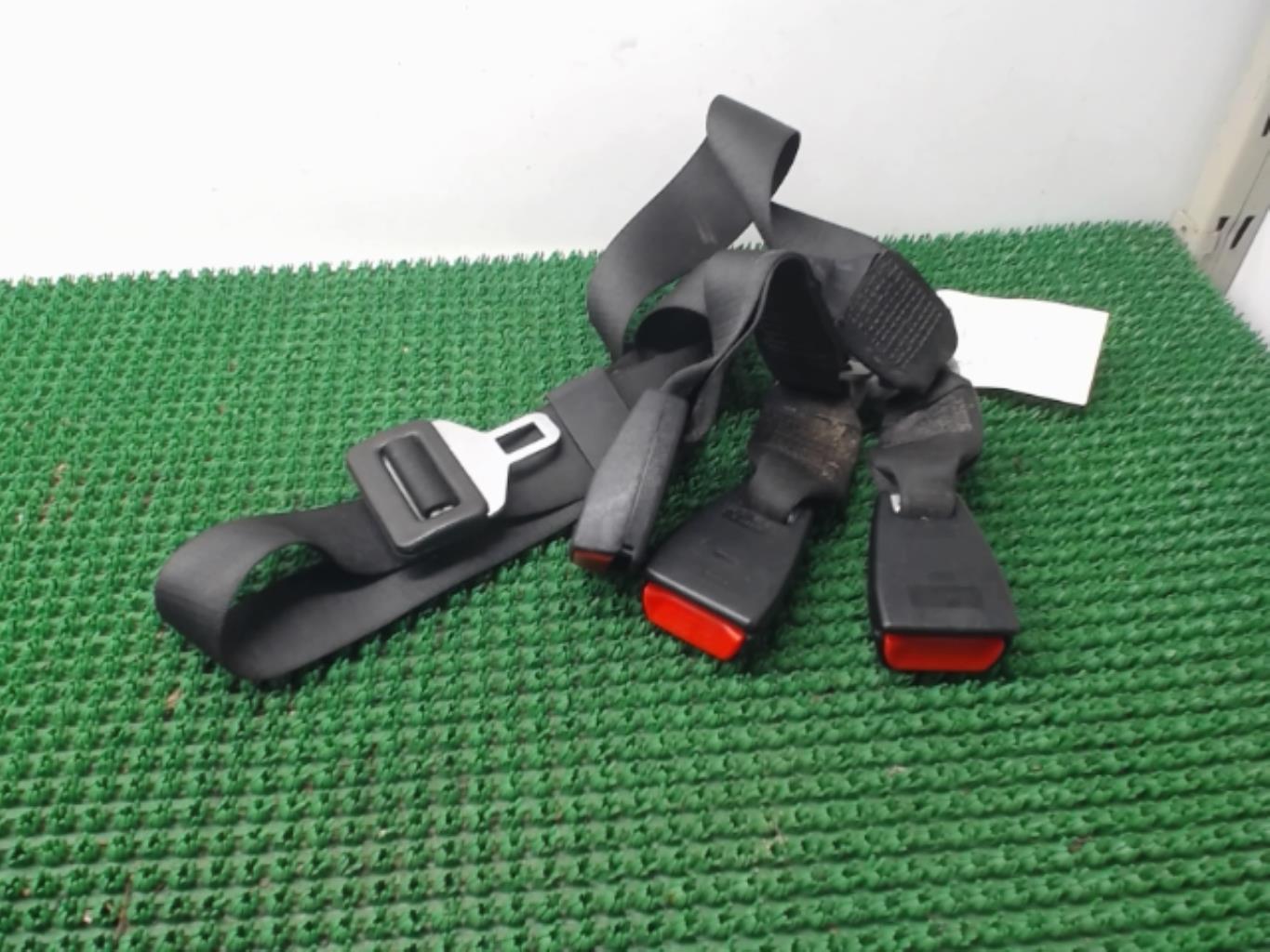 Ceinture arriere centrale