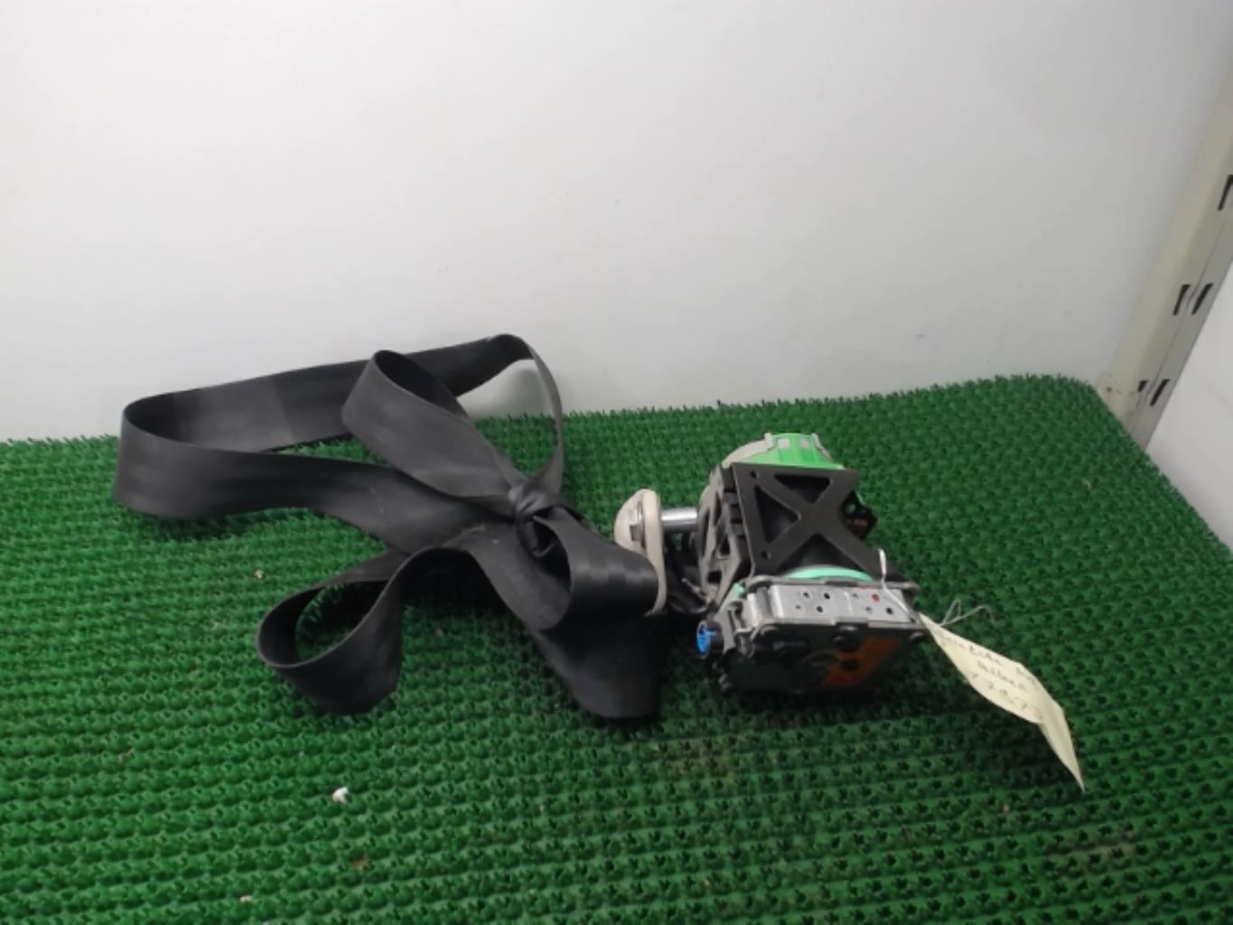 Ceinture avant droit