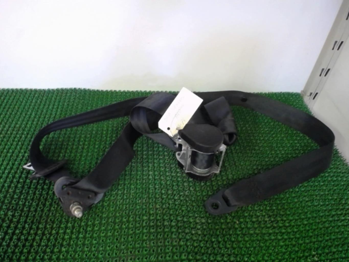 Ceinture avant droit