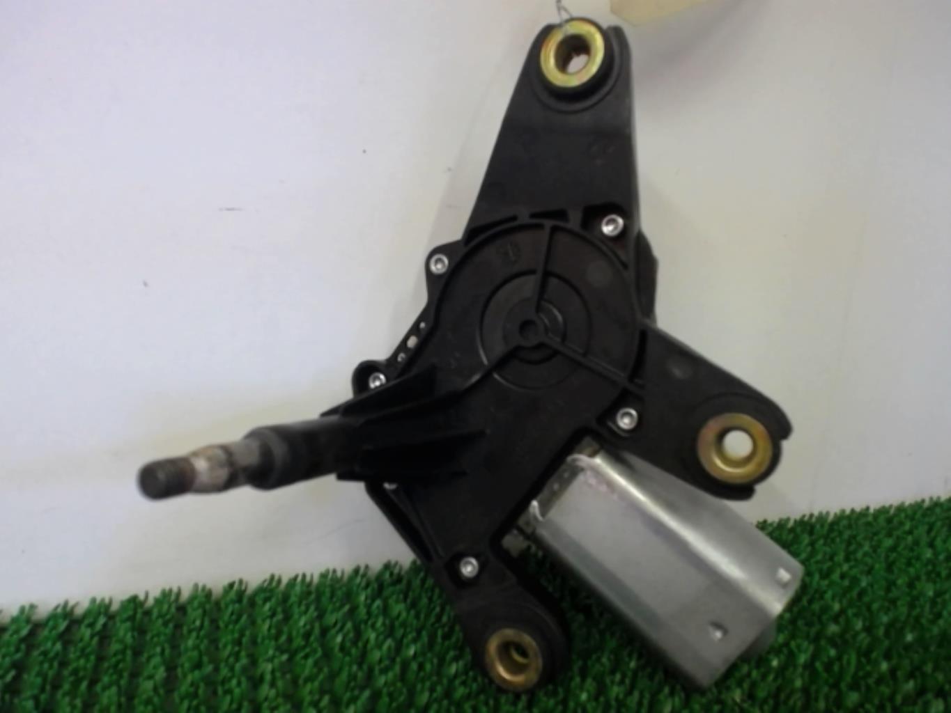 Moteur essuie glace arriere