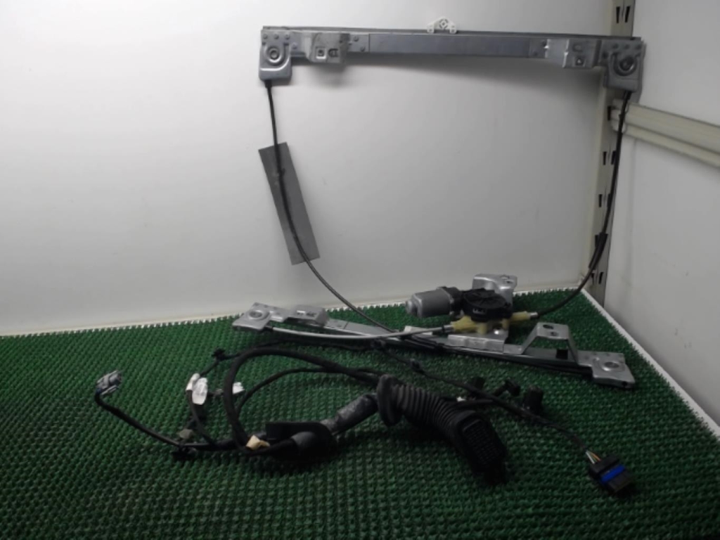 Leve vitre electrique avant gauche