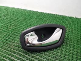 Poignee interieur avant gauche