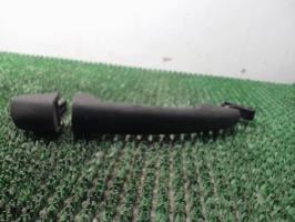 Poignee porte avant droit