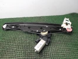 Leve vitre electrique avant droit
