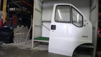 Porte avant droit