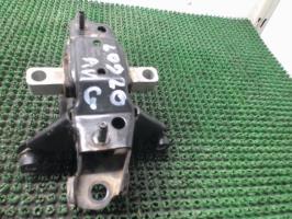 Support moteur gauche