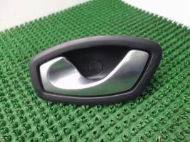 Poignee interieur arriere gauche