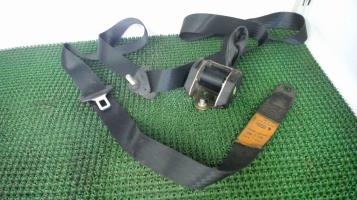 Ceinture avant gauche