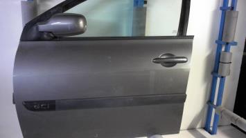 Porte avant gauche