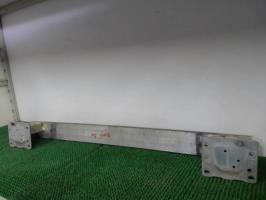 Renfort pare choc avant (traverse)