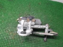 Moteur essuie glace avant droit
