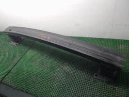 Renfort pare choc avant (traverse)