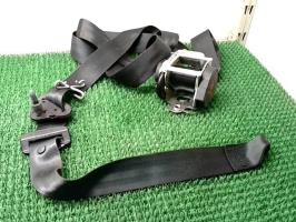 Ceinture avant gauche