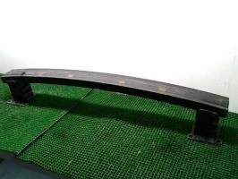 Renfort pare choc avant (traverse)
