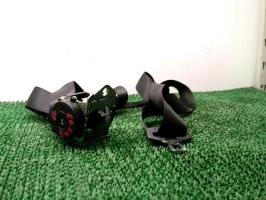 Ceinture avant droit