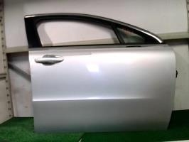 Porte avant droit