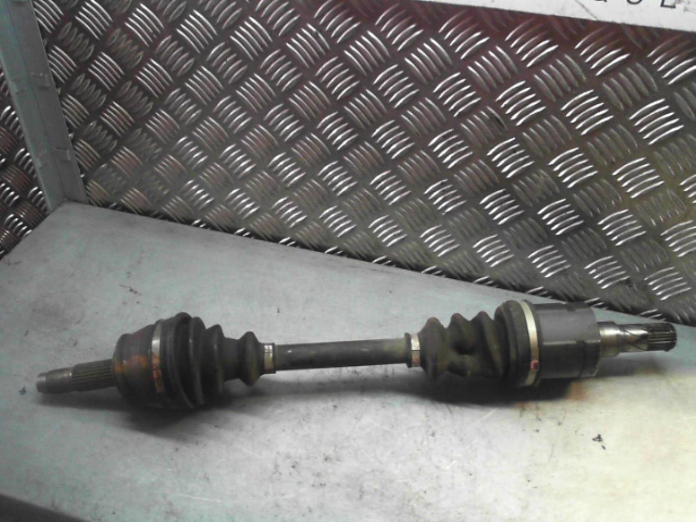 Cardan gauche (transmission)
