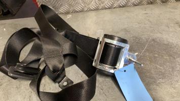 Ceinture avant droit