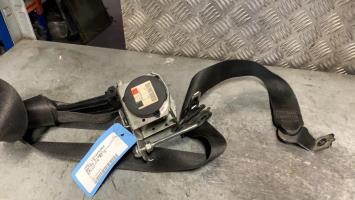 Ceinture avant gauche