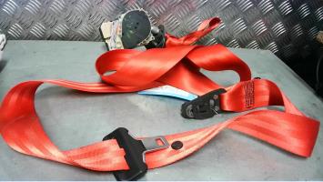 Ceinture arriere droit