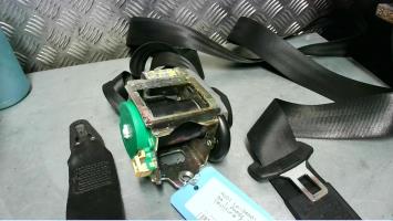 Ceinture avant droit