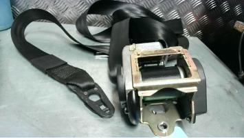 Ceinture avant gauche