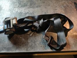 Ceinture avant droit