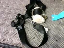 Ceinture avant gauche