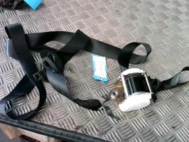 Ceinture avant gauche