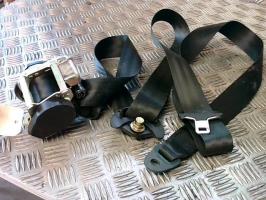 Ceinture avant droit