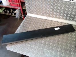 Baguette de porte arriere gauche 