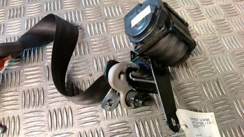 Ceinture avant droit