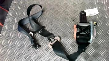 Ceinture avant gauche