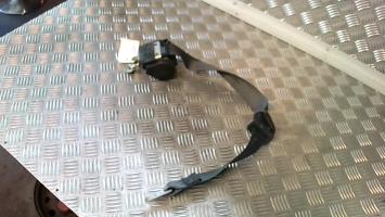 Ceinture avant gauche