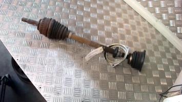 Cardan gauche (transmission)