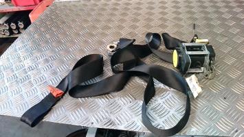 Ceinture avant droit