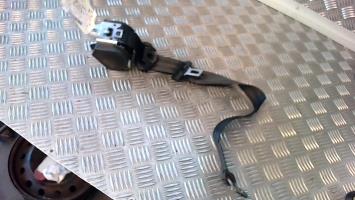 Ceinture arriere droit