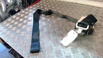 Ceinture avant droit