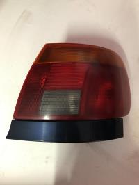 Fanale posteriore principale destro (luci)