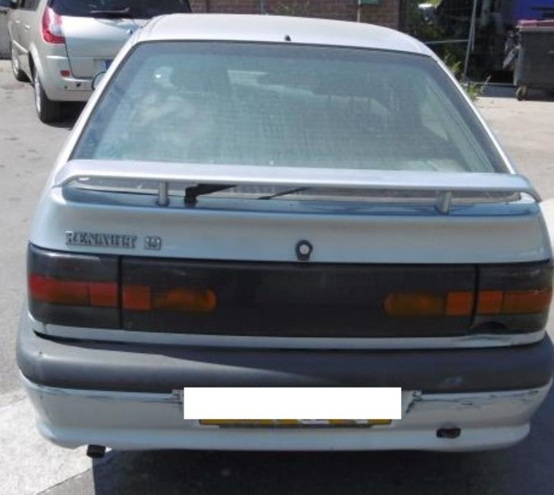 Aile avant droit