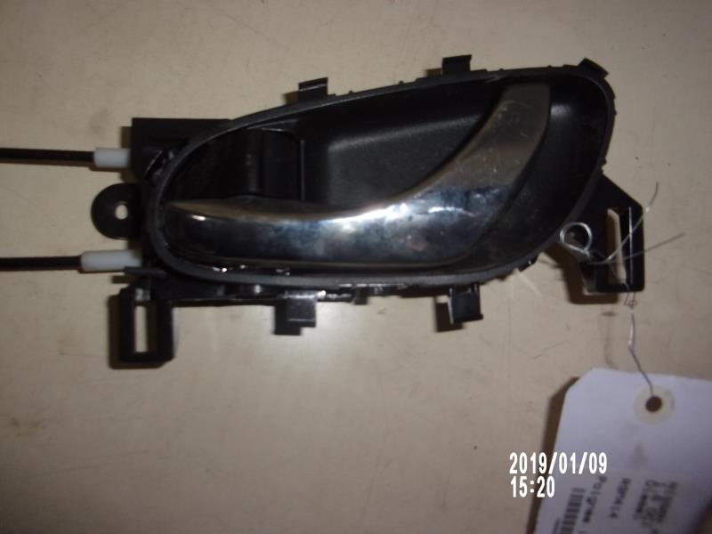 Poignee interieur arriere gauche