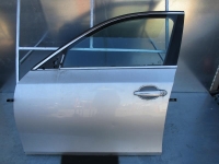 Porte avant gauche