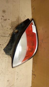 Fanale posteriore principale sinistro (luci)
