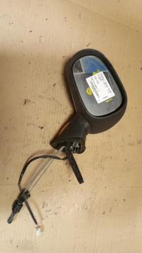 Retrovisor izquierdo