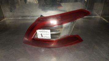 Fanale posteriore principale destro (luci)