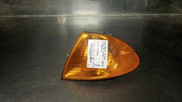 Ripetitore lampeggiante anteriore sinistro (Luci)