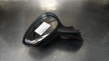 Retrovisor izquierdo