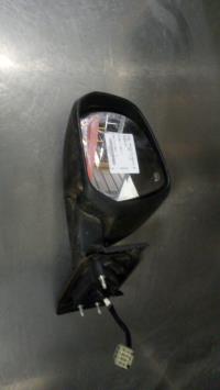Retrovisor izquierdo