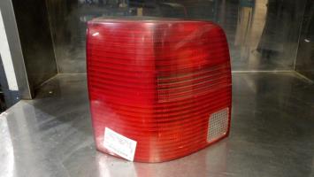 Fanale posteriore principale sinistro (luci)