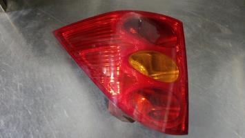 Fanale posteriore principale sinistro (luci)
